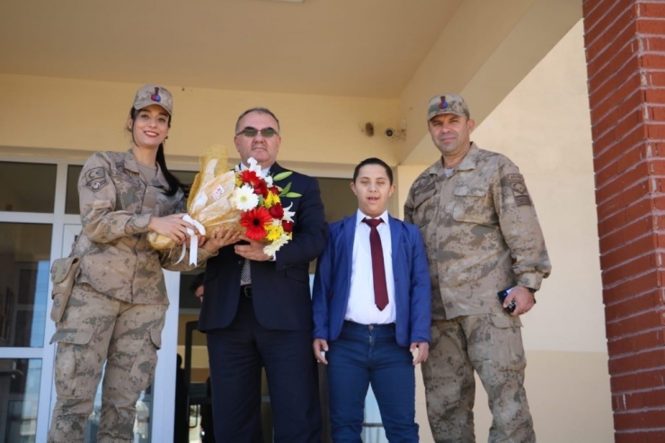 Özel Çocuklara Anlamlı Ziyaret