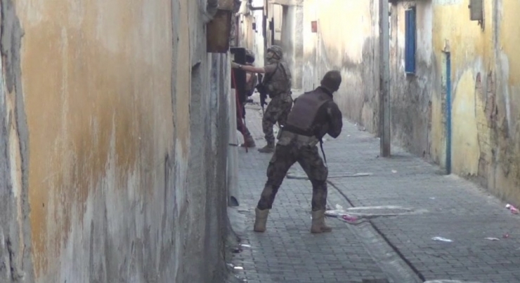 Şanlıurfa’da Terör Operasyonu: 2 Tutuklama