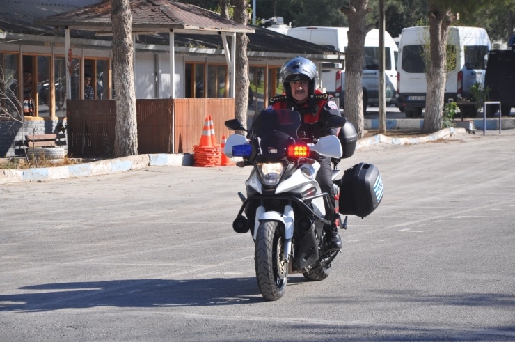 Fethi Sekin’in Motosikleti Hiç Kullanılmıyordu, İlk Kez Törene Getirildi