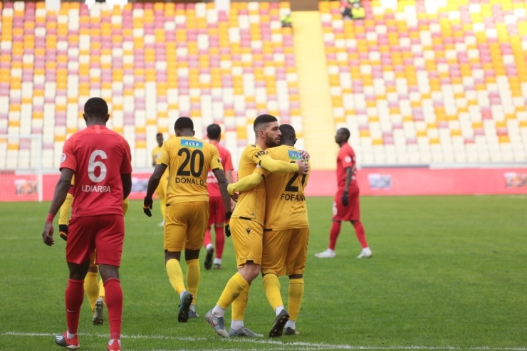 Ziraat Türkiye Kupası: Yeni Malatyaspor: 3 - Keçiörengücü: 1 (Maç Sonucu)