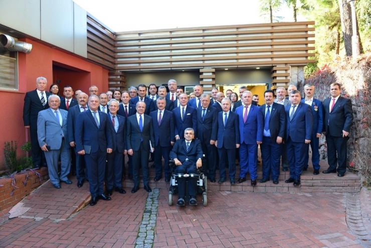 Oyak Genel Müdürü Erdem: “Birlikte Başarmayı Başarmalıyız”