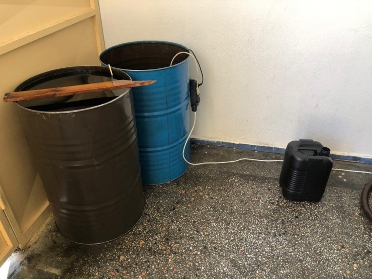 300 Litre Kaçak Akaryakıt Ele Geçirildi