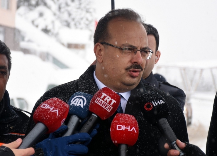 Kayıp Dağcılarla İlgili Vali Canbolat’tan Yeni Açıklama