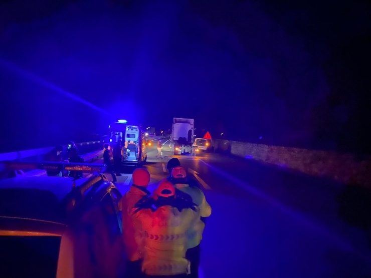 Yolun Karşısına Geçmeye Çalışırken Can Verdi