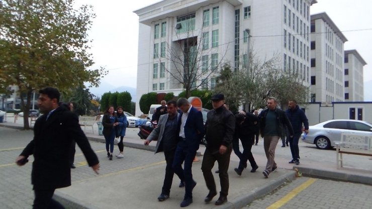 Köpek Çiftliği Cinayeti Zanlıları Adliyeye Sevk Edildi