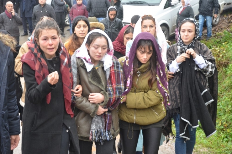 Öldürülen Ceren’in Annesinin Feryadı Yürekleri Dağladı
