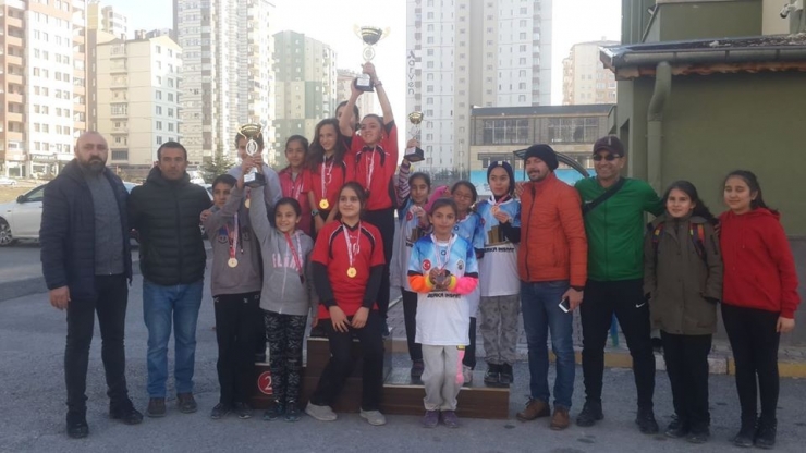 2019-2020 Sezonu Bocce Küçük Kızlar Müsabakaları Başladı