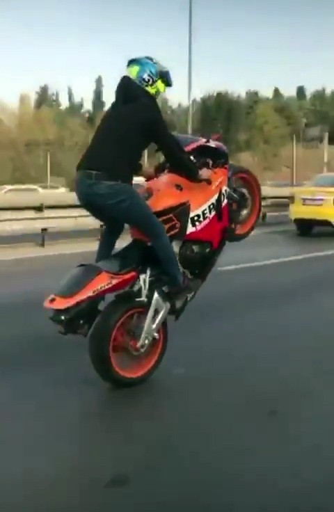 Haliç Köprüsü’nde Tek Teker Terörü Kamerada