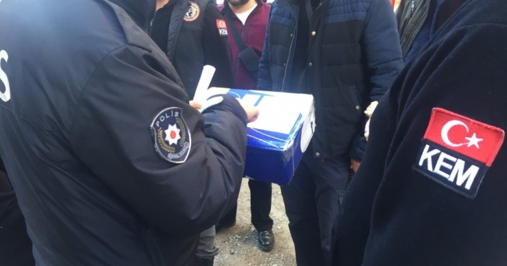 Hollanda’dan Kargo İle Gönderilen Koliden Kokain Çıktı