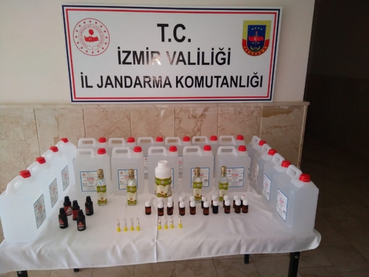 Jandarmadan Yılbaşı Öncesi Pazar Yerine Kaçak İçki Operasyonu