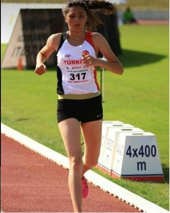 Ayşe Ecer Ve Ahmet Mutlu Avrupa Kross Şampiyonasında Mücadele Edecekler