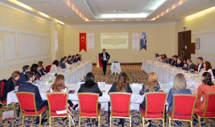 Sağlıkçılar Halk Sağlığı Eğitimi İçin Eskişehir’de Buluştu.