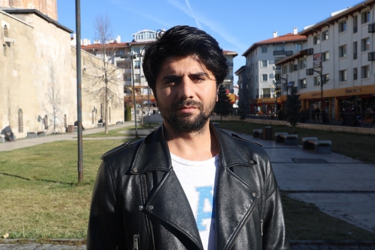 Kış Aylarında Renk Değiştiriyor, Sivas’ta Görüntülendi