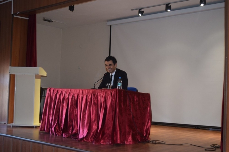 Susuz’da “Muhtarlar Ve Halk Günü” Toplantısı Yapıldı