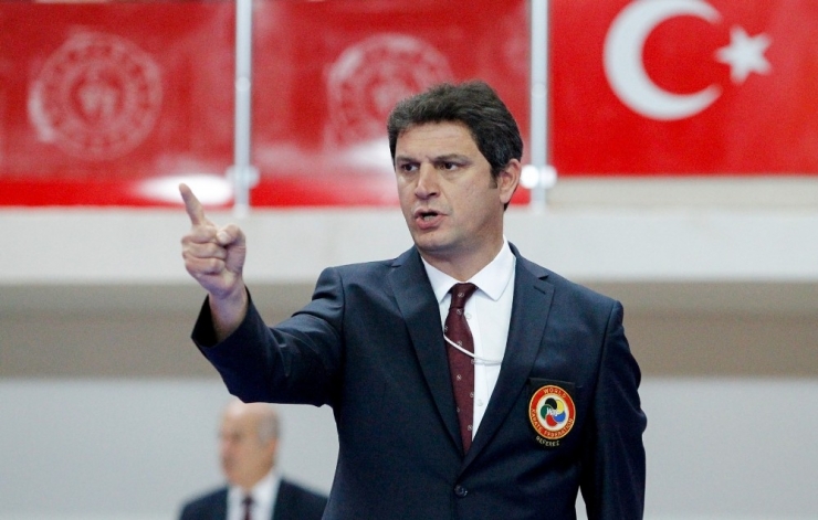 Karatede İlk Olimpiyat Kotası Uğur Kobaş’ın