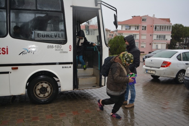 Ayvalık’ta 29 Düzensiz Göçmen Sahil Güvenlik Ekiplerince Kurtarıldı