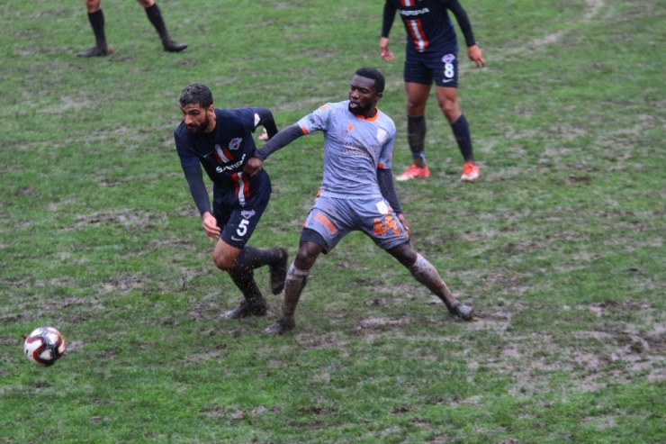 Ziraat Türkiye Kupası: Hekimoğlu Trabzon Fk: 0 - Medipol Başakşehir: 1 (Maç Sonucu)