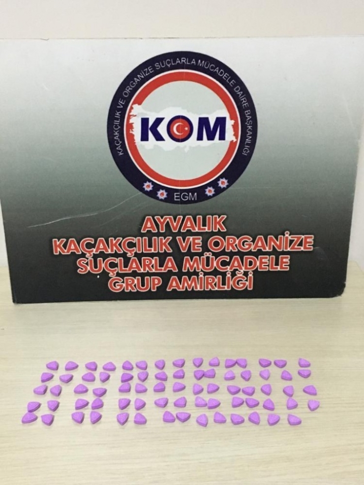 Polis 2 Ayrı Operasyonda 13 Uyuşturucu Satıcısını Yakaladı