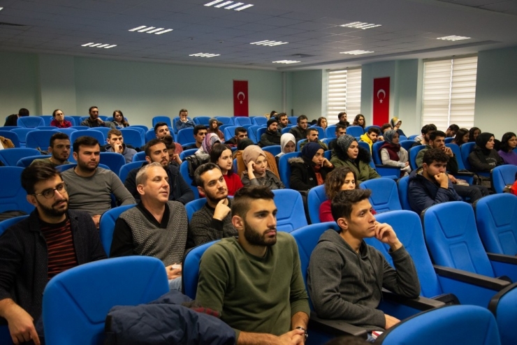 “Coğrafya Ve Uygarlık Tarihi” Konferansı Verildi