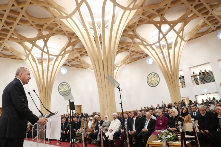 Cumhurbaşkanı Erdoğan Cambridge Camii’nin Açılışını Yaptı