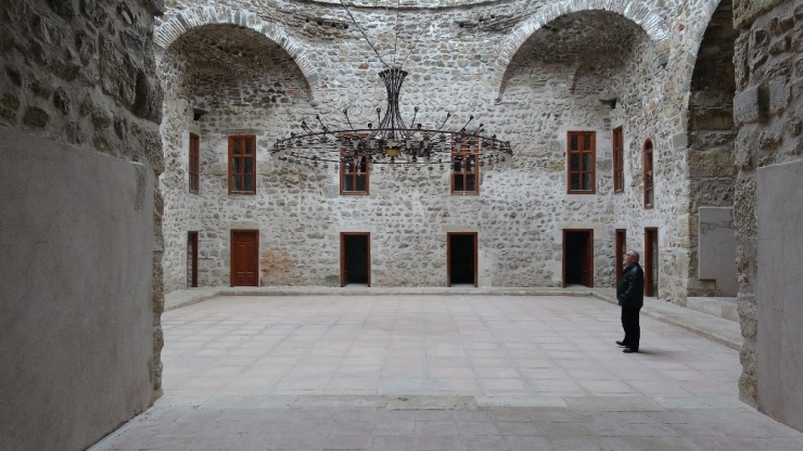 Anadolu’nun İlk Türk İslam Üniversitesi 867 Yıldır Ayakta