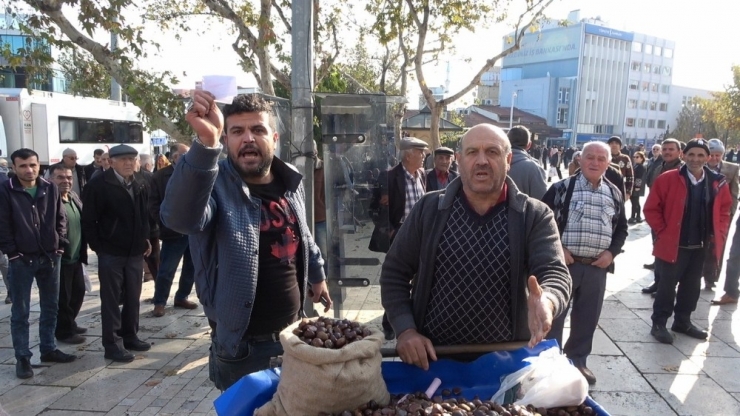 Zabıtaya Kızıp Terazisini Böyle Parçaladı