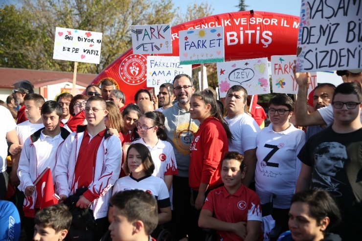 Gençlik Gönül Dağının Zirvesinde