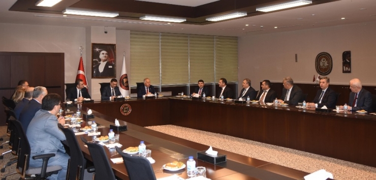 Gso İle Uşak Ticaret Ve Sanayi Odası Arasında İşbirliği Protokolü