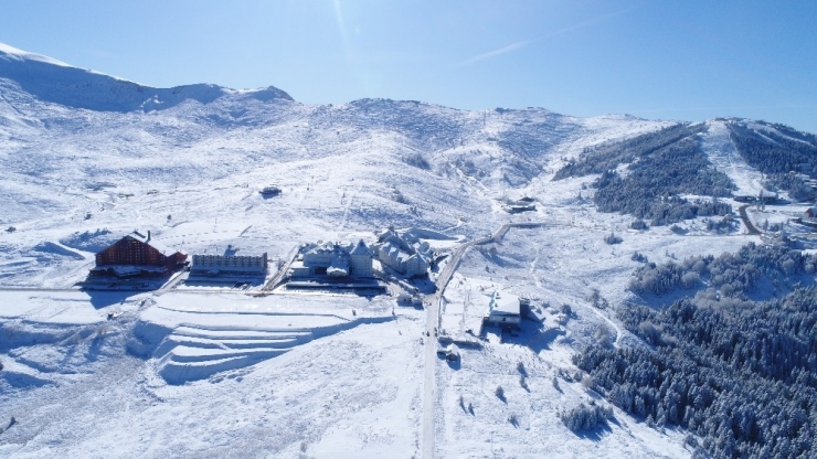 Uludağ’da Kar Kalınlığı 30 Santimetreye Ulaştı