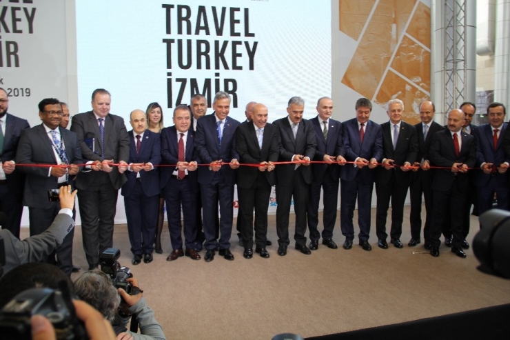13 Travel Turkey İzmir Fuarı Açıldı