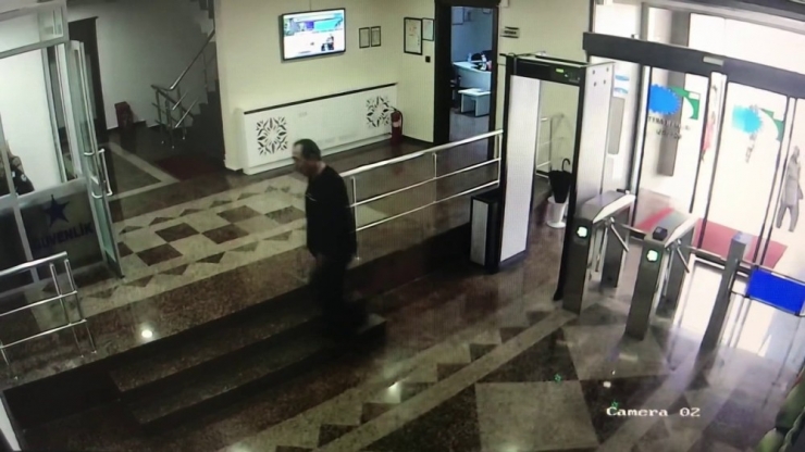 Ceren’in Katili Bir Gün Önce Borsa Güvenlikçisinden Para İstemiş