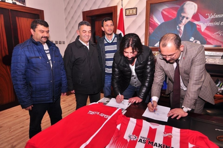 Amatör Kulüp, Belediye Başkanını Kadrosuna Kattı