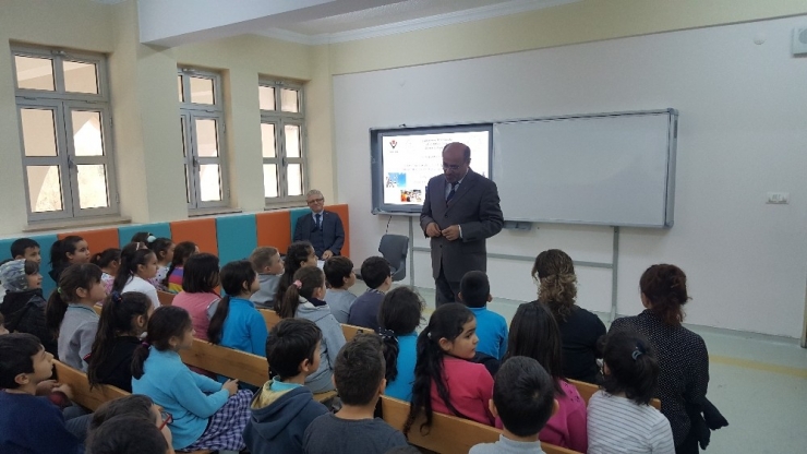 Tübitak Bilim Söyleşisi Devrek’te Gerçekleştirildi