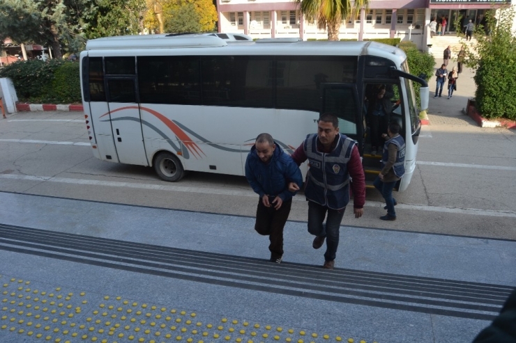 Uyuşturucu Zanlıları Adliyede