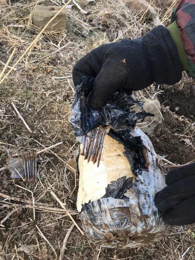 Yüksekova’da 2 Adet Eyp Ele Geçirildi