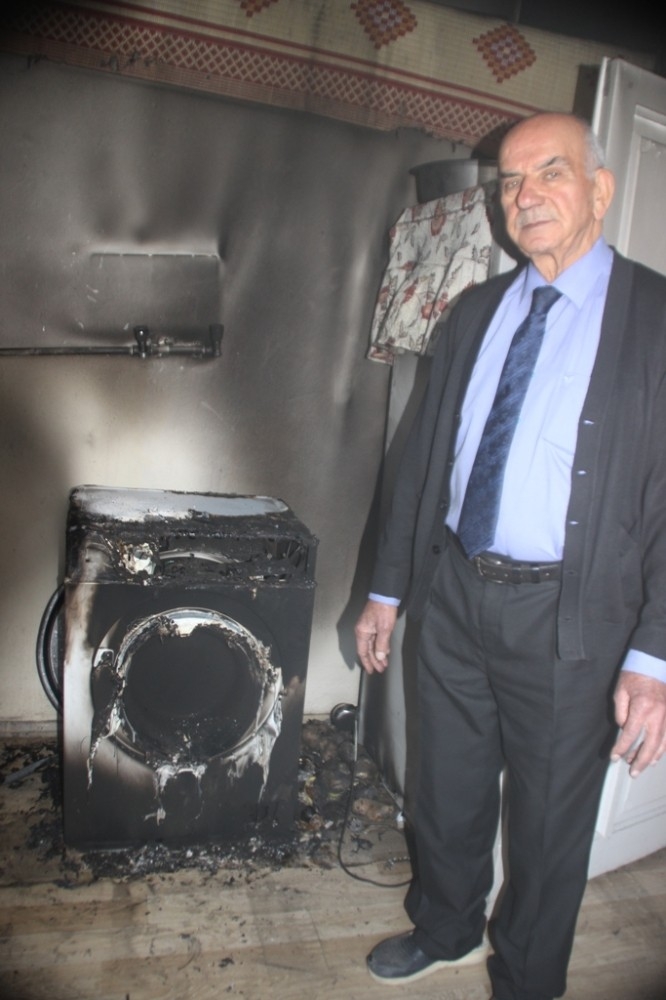 Çamaşır Makinesinden Yangın Çıktı