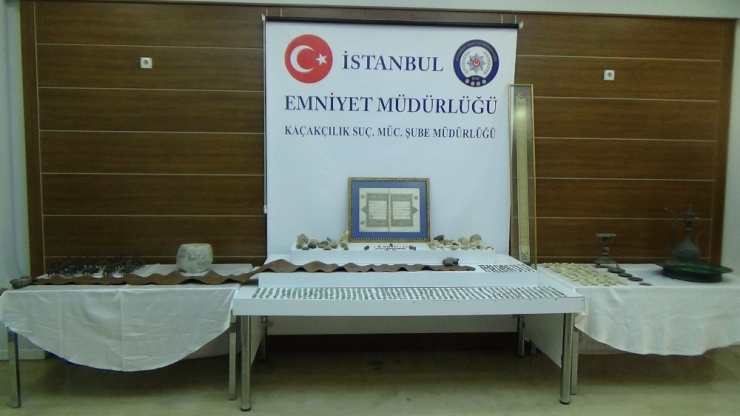 İstanbul’da 4 Bin Yıllık Ana Tanrıça Heykeli Ele Geçirildi