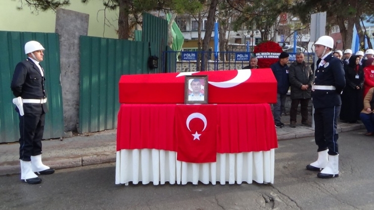 Şehit Polis Son Yolculuğuna Uğurlandı