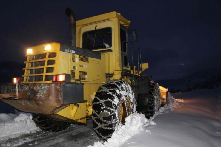 Karda Çadırda Mahsur Kalan 40 Orman İşçisi Kurtarıldı