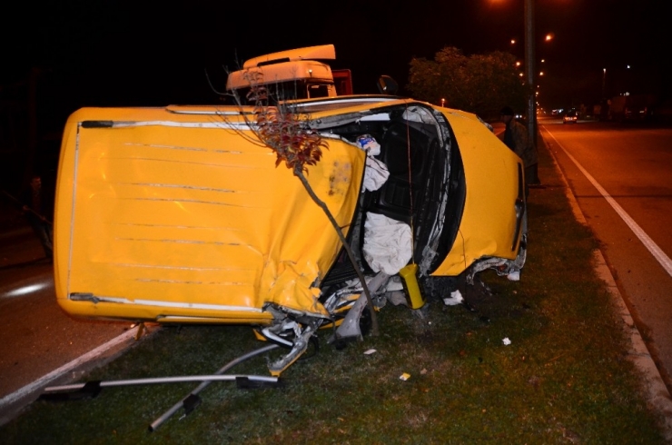 Terme’de Trafik Kazası: 1 Yaralı