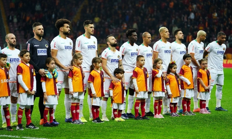 Süper Lig: Galatasaray: 0 - Aytemiz Alanyaspor: 0 (Maç Devam Ediyor)