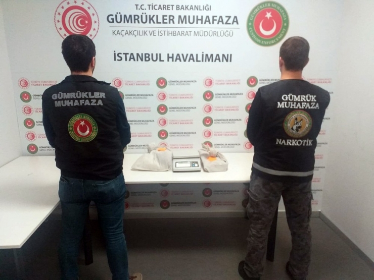 İstanbul Havalimanı’nda 1 Buçuk Milyonluk Kokain Operasyonu