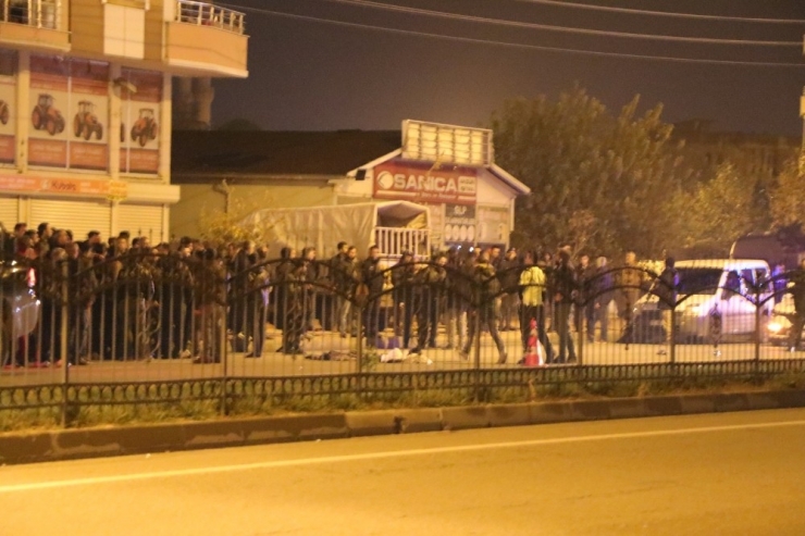 Yolun Karşısına Geçmek İstedi, Hayatından Oldu