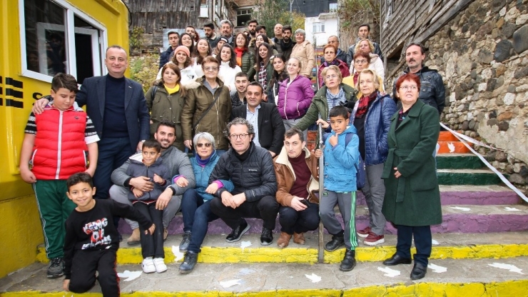 Berkay Aybaş Anısına Sinop’ta Merdivenler Gökkuşağına Boyandı