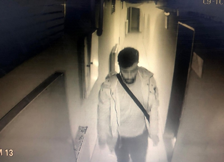 Amatör Futbolcu Maç Sırasında Futbolcuları Soydu