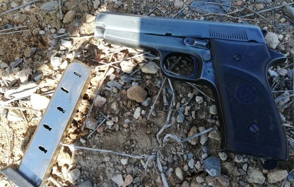 Köpek Ve Kombi Dahi Çalan Hırsızlar Polisten Kaçamadı