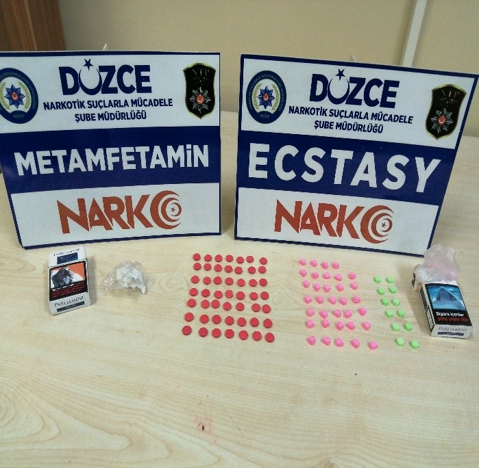 Düzce Polisinden Uyuşturucu Operasyonu