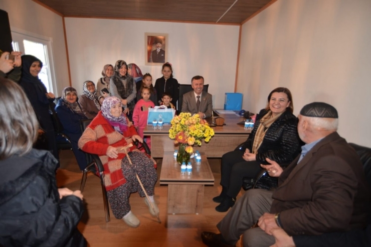 Ambarcılar Mahallesi Muhtarlık Ofisi Törenle Açıldı