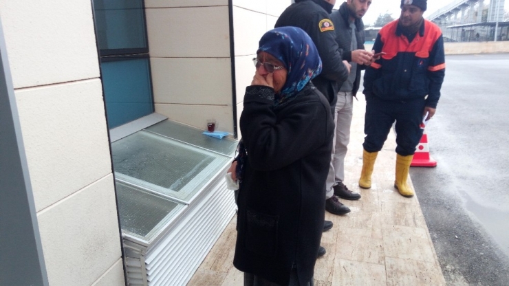 2 Çocuk Annesi Kadının Şüpheli Ölümü