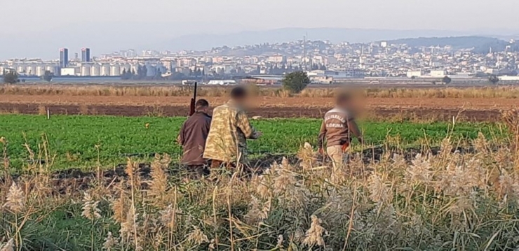Kaçak Avcılar Görevlilere Ateş Açtı